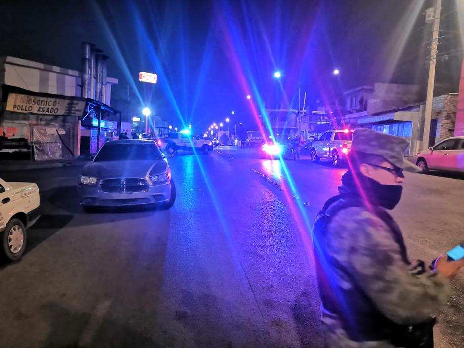 Paramédicos de Protección Civil de Santa Catarina confirmaron el deceso del hombre. (Foto: Especial)