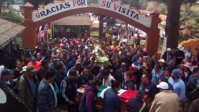 Realizan funeral del activista Homero Gómez
