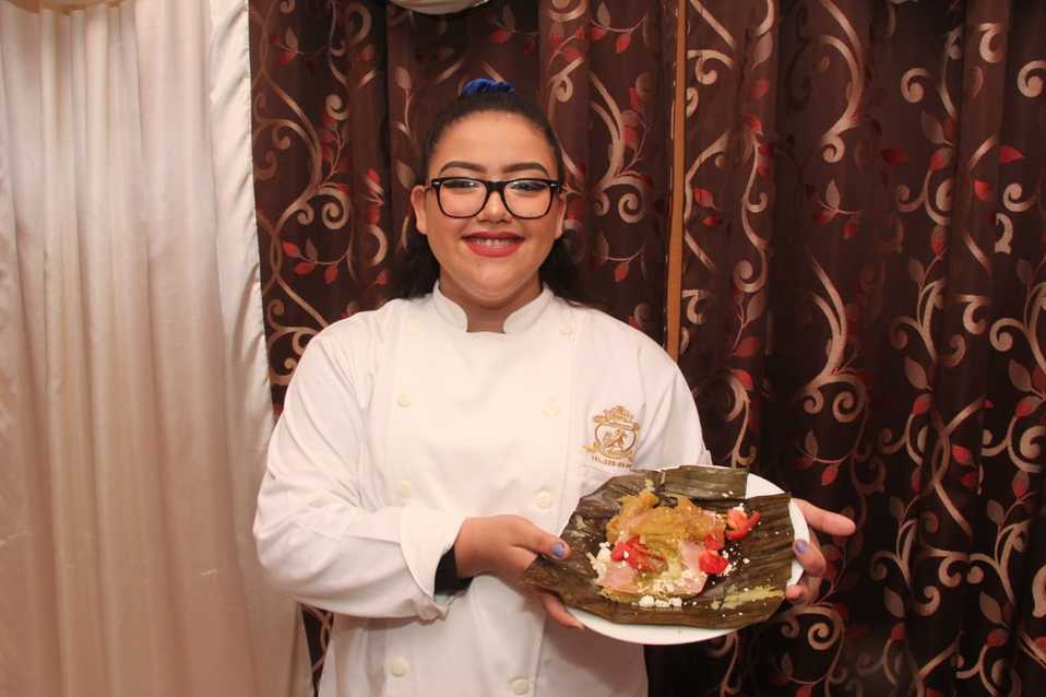 Estudiante de gastronomía crea el 'tamal de la barda'
