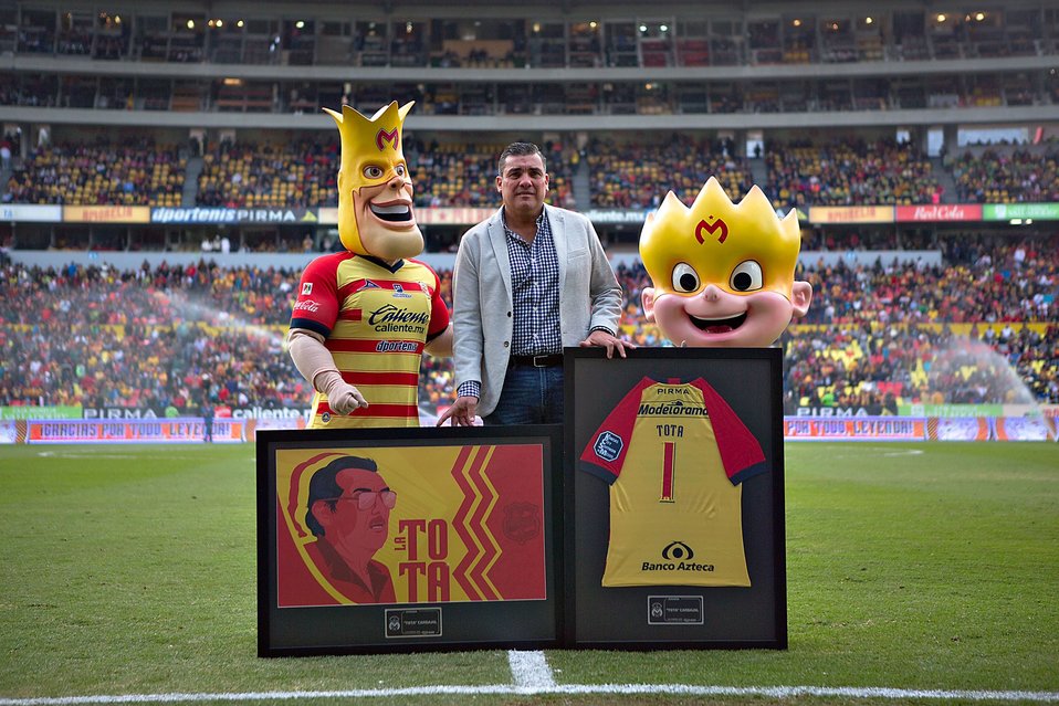 El hijo de Antonio 'La Tota' Carbajal, acudió en representación del cinco copas. Especial.