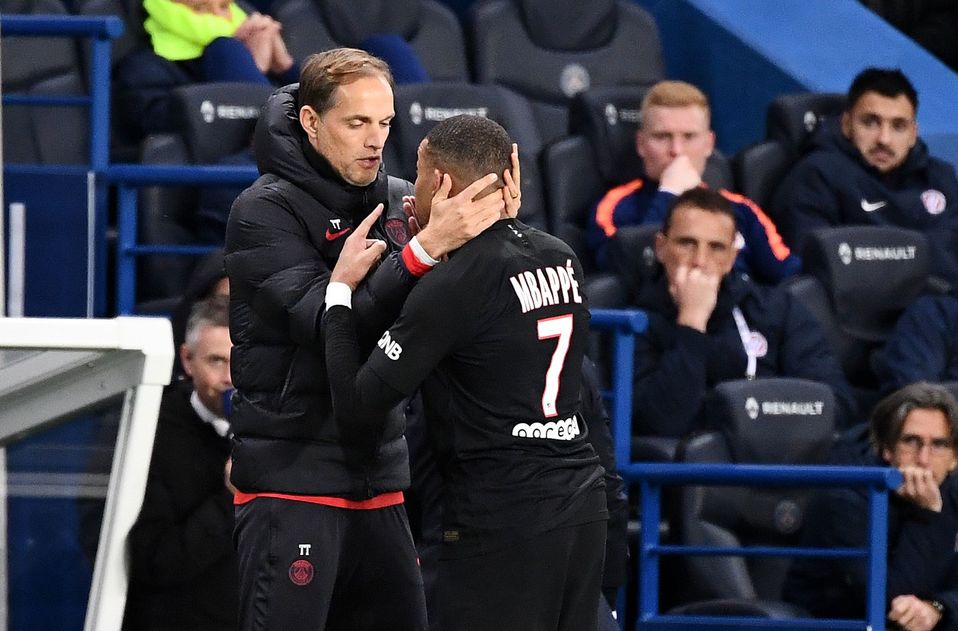 Thomas Tuchel y Kylian Mbappé (AFP)