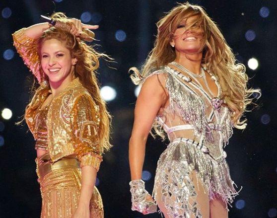 El momento que no se vio entre Shakira y Jennifer Lopez en el Super Bowl. (Instagram)
