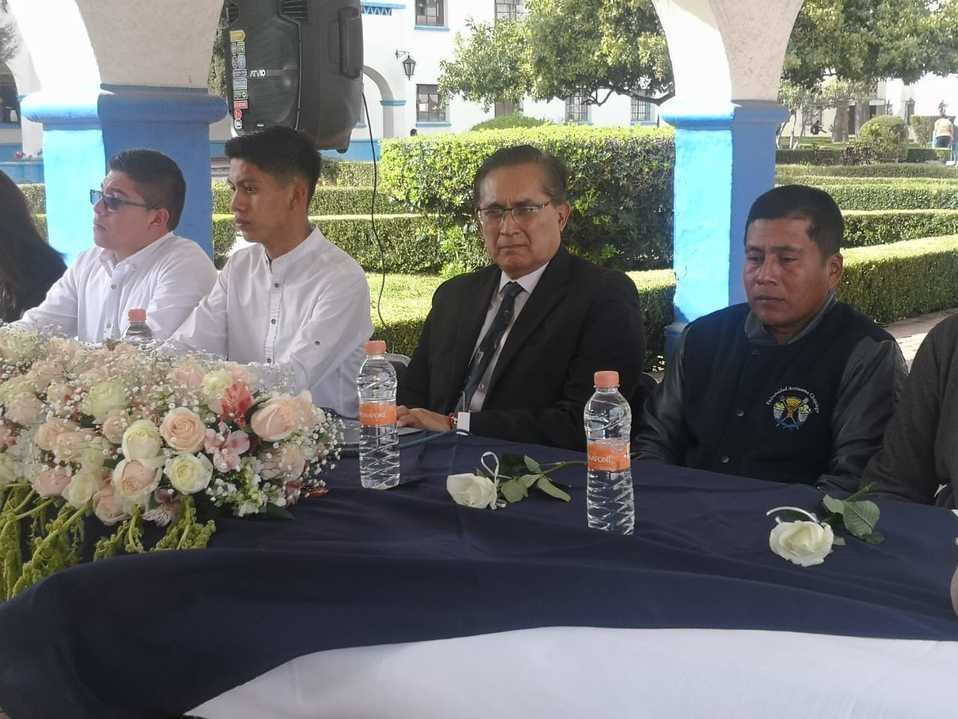 "Debemos aceptar que existe una necesidad urgente de vivir sin violencia"., dijo el rector. (Especial)
