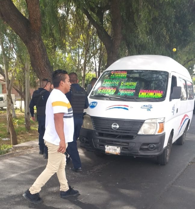 Los pasajeros llamaron a emergencias, pero ya nada pudieron hacer. (Especial)