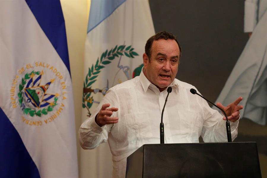 El mandatario visita por segunda vez desde que fue investido presidente el 14 de enero. (EFE)