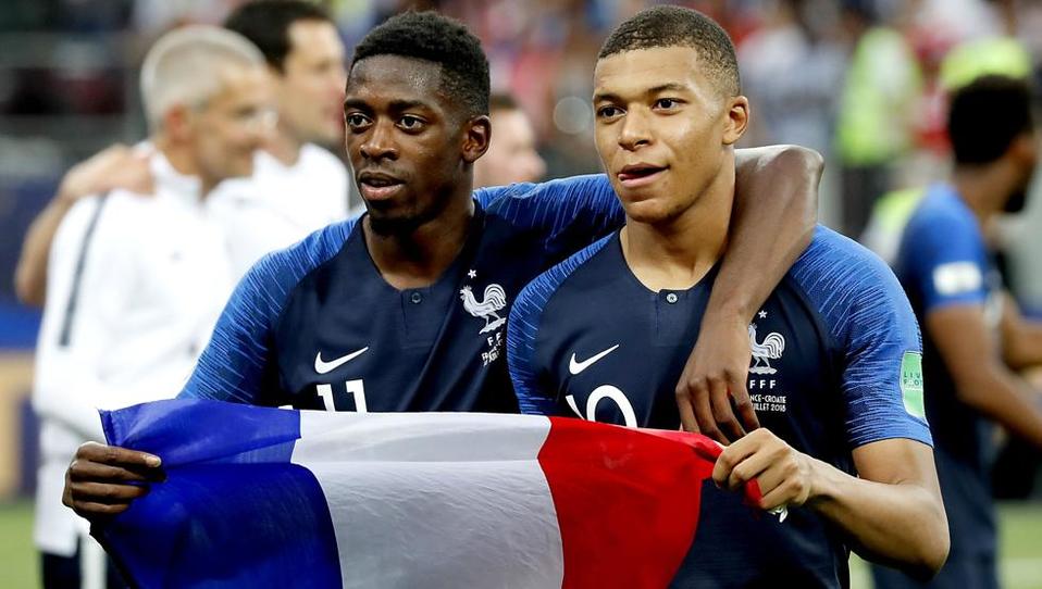 Ousmane Dembelé y Kylian Mbappé (EFE)