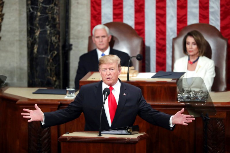 Previamente, Trump habló de un caos las primarias demócratas en Iowa. (AP)