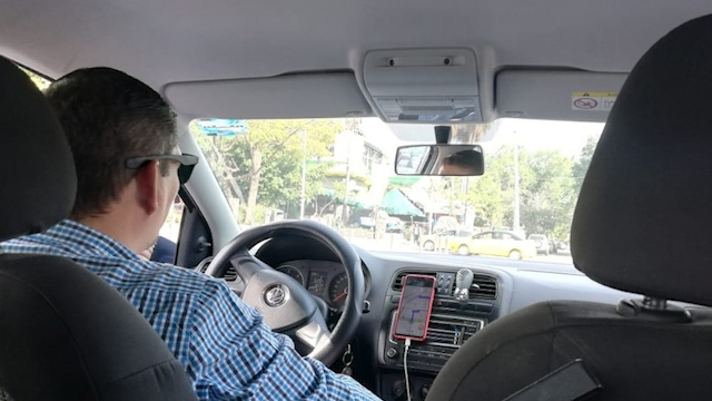 Uber reactivará cuentas de choferes y usuarios por alerta de coronavirus