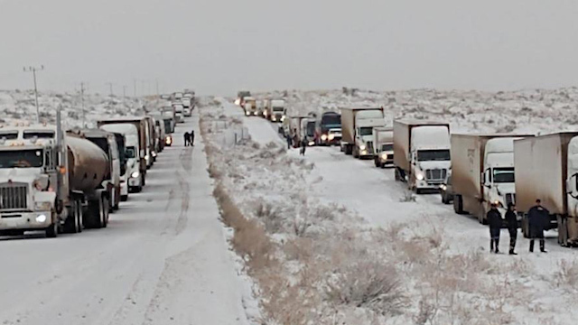 Cierran carretera en Chihuahua por nevada