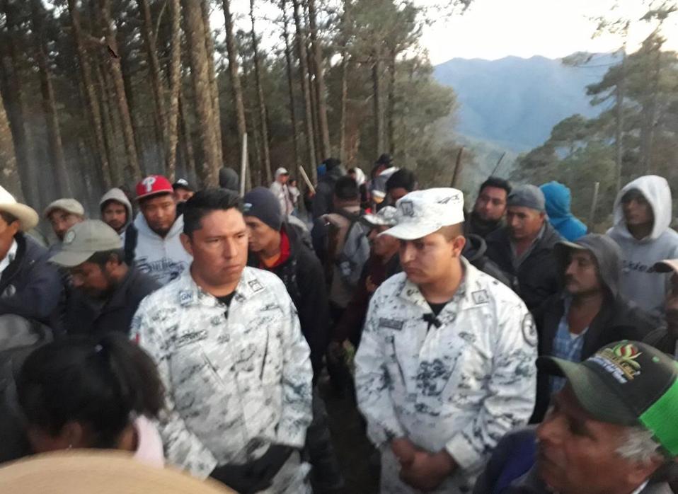Uno de los guardias nacionales fue liberado tras cuatro horas. (Óscar Rodríguez)