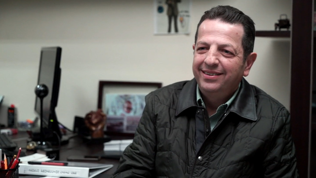 El asalto a la razón. Fadlala Akabani, Secretario de la SEDECO