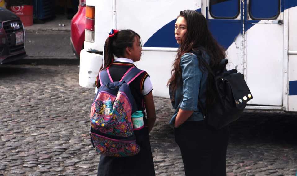 De acuerdo con la investigación “La Movilidad en Puebla”, más de un millón de viajes a la escuela se hacen en transporte público. (Melanie Torres)
