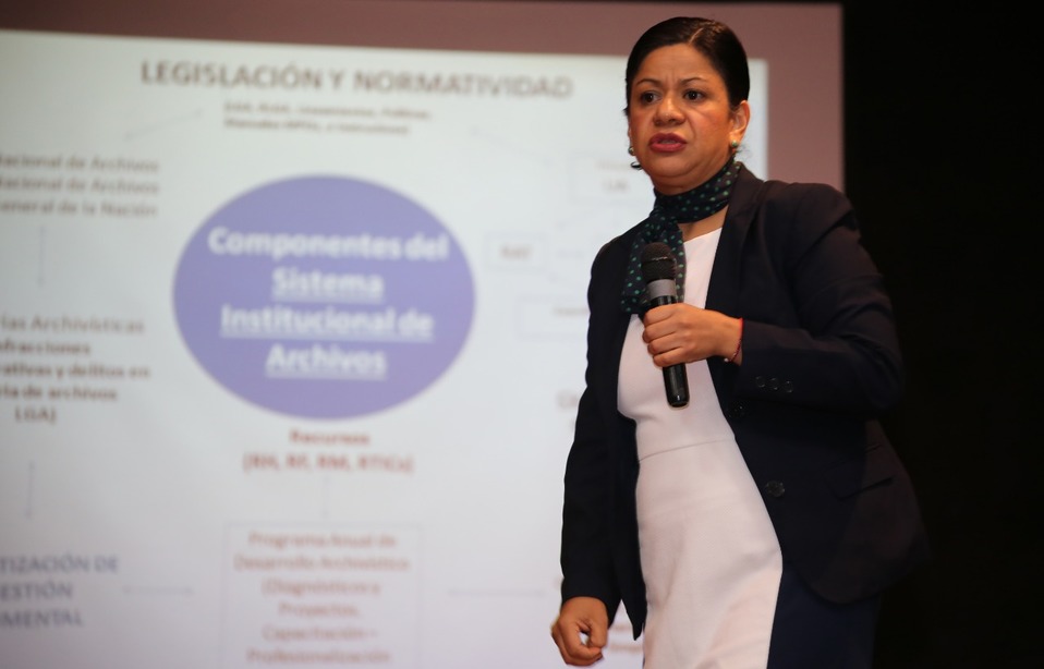 Mireya Quintos Martínez, directora del Sistema Nacional de Archivos del Archivo General de la Nación. (Roberto Alanís)