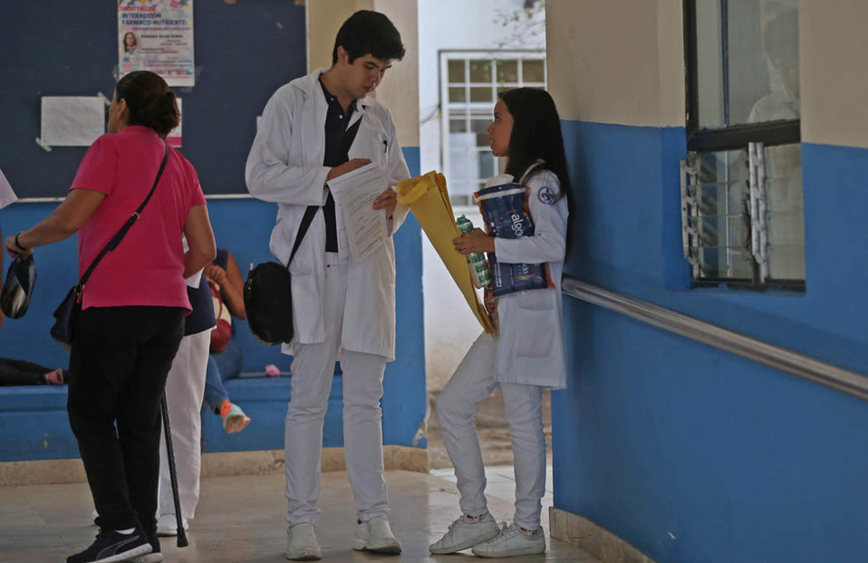 Trabajadores y estudiantes de la salud son más propensos a suicidarse (Fernando Carranza).