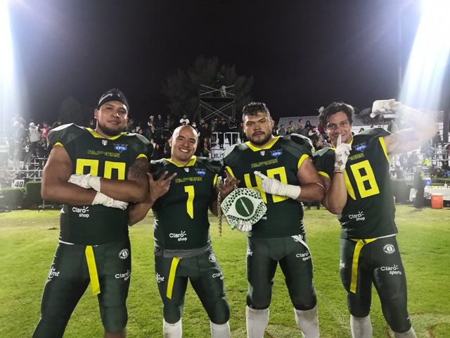 Raptors en partido inaugural de la LFA (Twitter: @ RaptorsLFA)