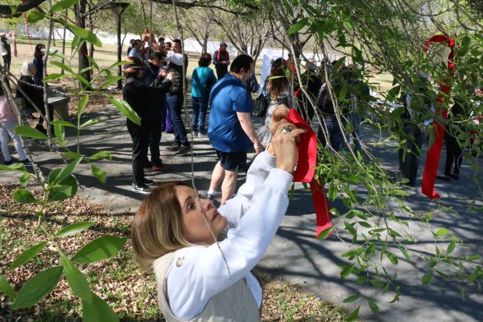 Vecinos protestan contra el Parque Bosques del Valle. (Foto: Leonel Rocha)