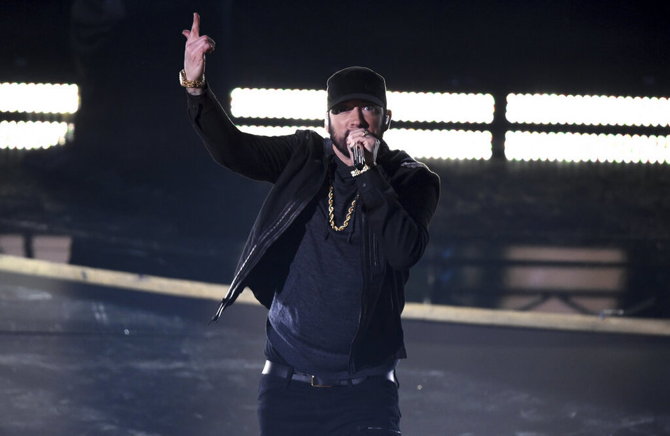 Eminem realizó un performance en los Premios Oscar, homenajeando a 8 miles. (AP)