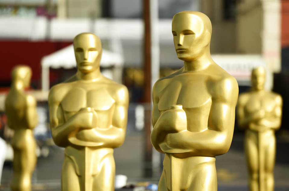 Estatuas del Oscar en el Boulevard de Hollywood, en el Teatro Dolby. (Foto: Chris Pizzello | AP)