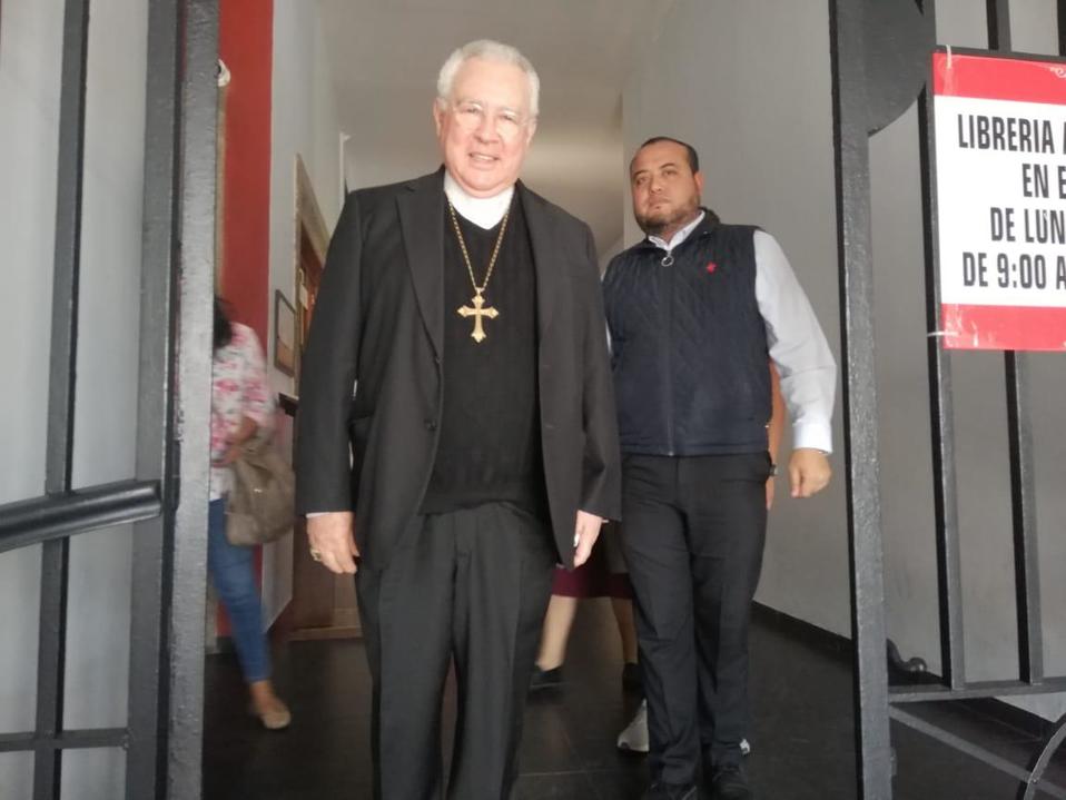 Francisco Robles Ortega, Arzobispo de Guadalajara (Elsa Martha Gutiérrez)