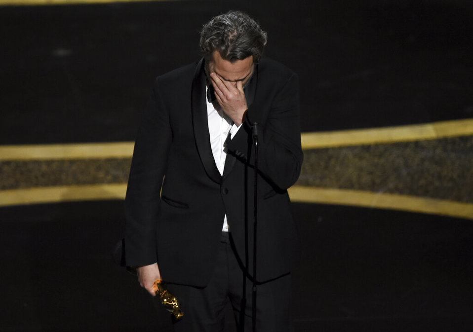 Joaquín Phoenix ganó por su interpretación como Joker como Mejor Actor.