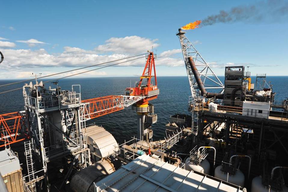 Los precios de las acciones de los productores de petróleo, gas y carbón tienen valoraciones más bajas que hace cinco años.