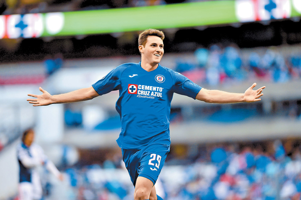 Santiago Giménez celebra su gol. (Mexsport)