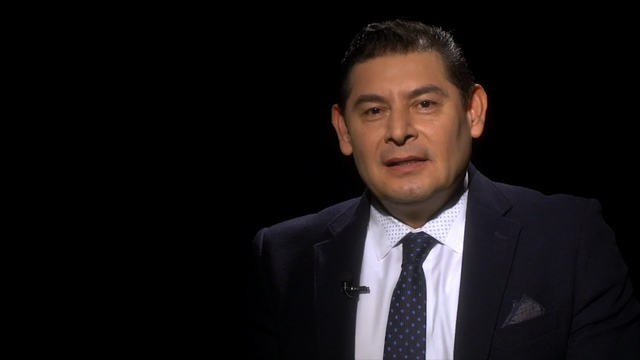 Tragaluz. Alejandro Armenta Mier, Senador de Morena por Puebla