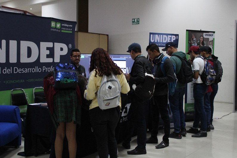 Expo Orienta ofrece la oportunidad para que alumnos de La Laguna conozcan la oferta educativa de la región y así tengan opciones para continuar su educación.