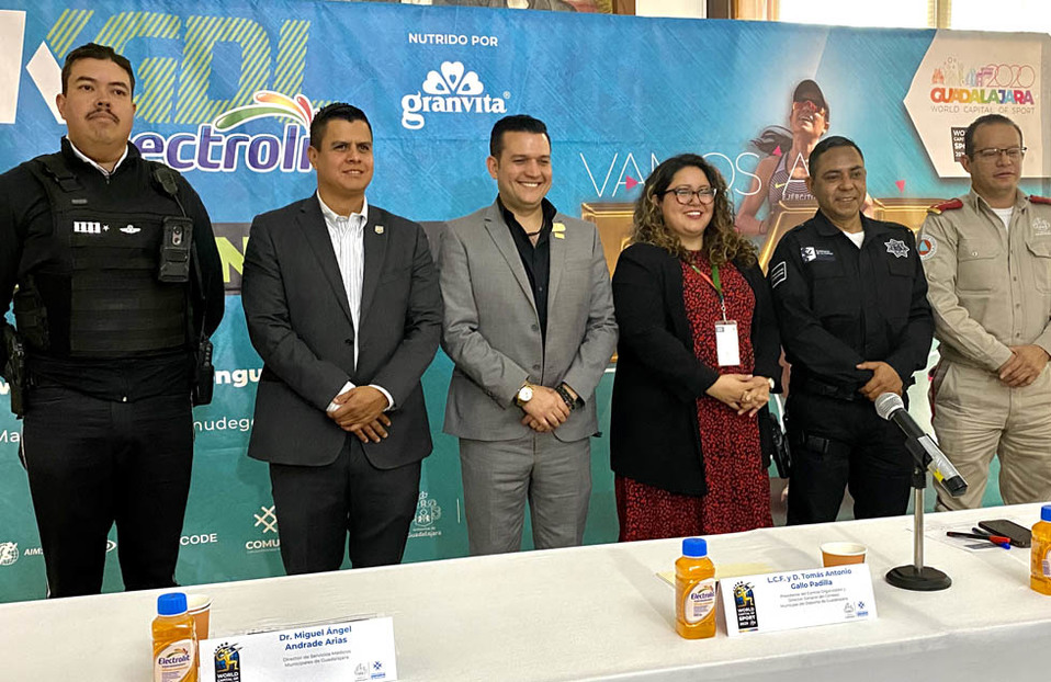 Conferencia de prensa del Medio Maratón. (MILENIO)
