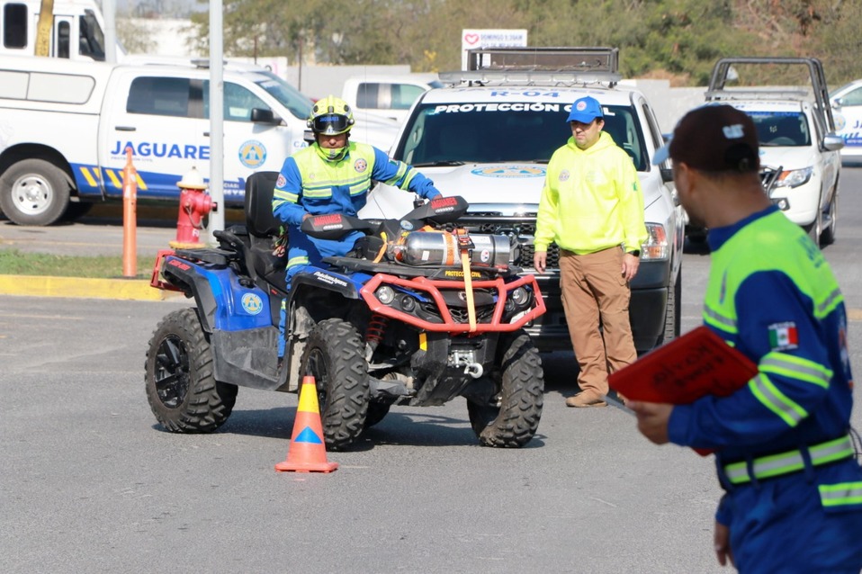 Agentes de la Policía Federal capacitaron a miembros de Protección Civil. (Foto: Cortesía)