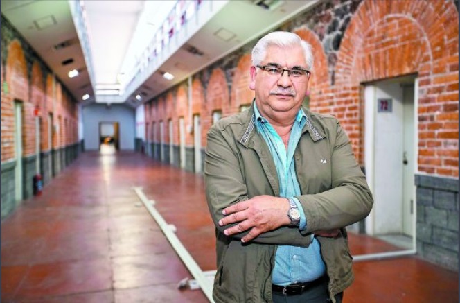 Carlos Ruiz, director del AGN, recuerda que agentes de inteligencia custodiaban el acervo. (Jesús Quintanar)