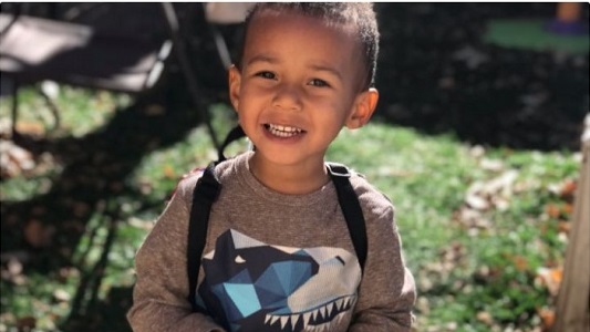 El grupo antivacunas se defiendió al señalar no hay pruebas de que sobreviviera con la receta del médico.(Gofundme)