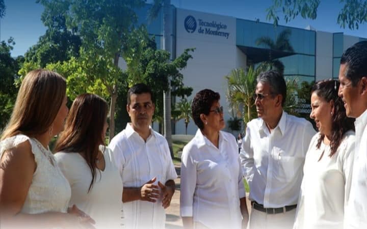 Universidad convoca a padres familia a conferencias (Foto/CORTESÍA)