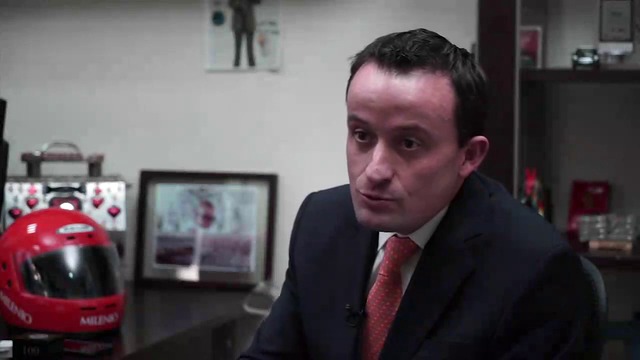 El asalto a la razón. Mikel Arriola, Servicios e instituciones publicas de salud. Parte I