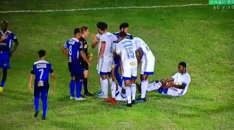 El intento de engaño a un árbitro en la Copa de Brasil (Especial)