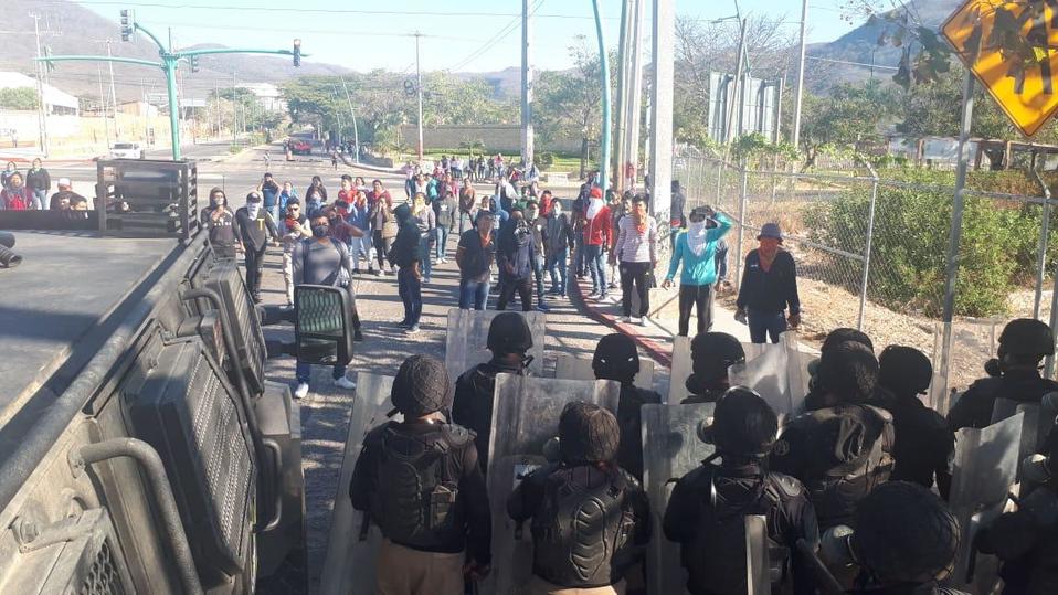 El gobernador Escandón Cadenas coordina acciones para garantizar la seguridad. (Especial)