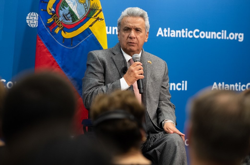 El presidente de Ecuador, Lenín Moreno, aseguró que los cinco estudiantes permanecerán en cuarentena en Ucrania. (AFP)