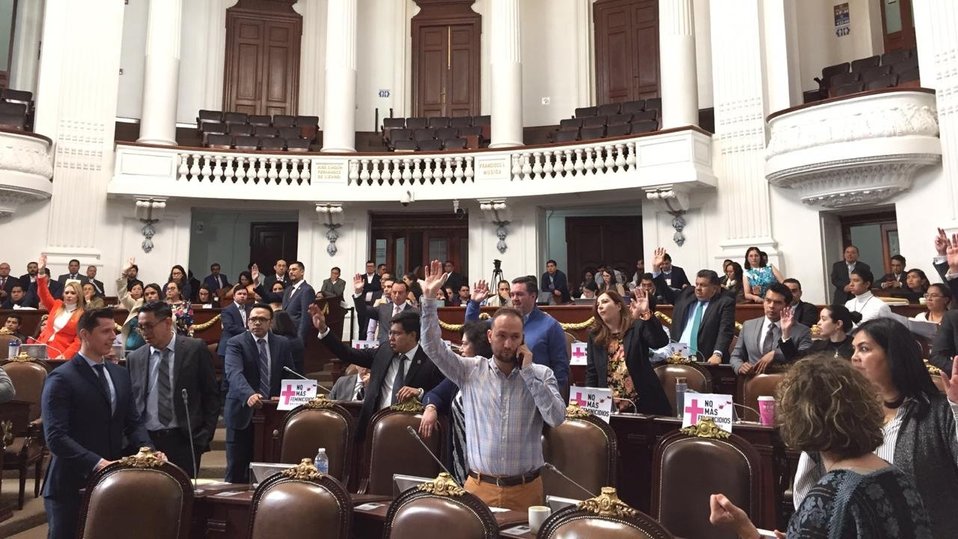 El Congreso de la CdMx guardó un minuto de silencio por el feminicidio de Fátima. (Tomado de @Congreso_CdMex)