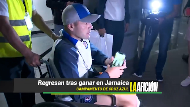 Cruz Azul regresa tras su victoria en Jamaica