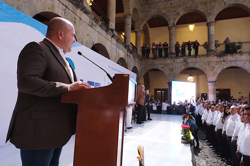 Va Enrique Alfaro por  relación de respeto con Sindicatos Autónomos Federados