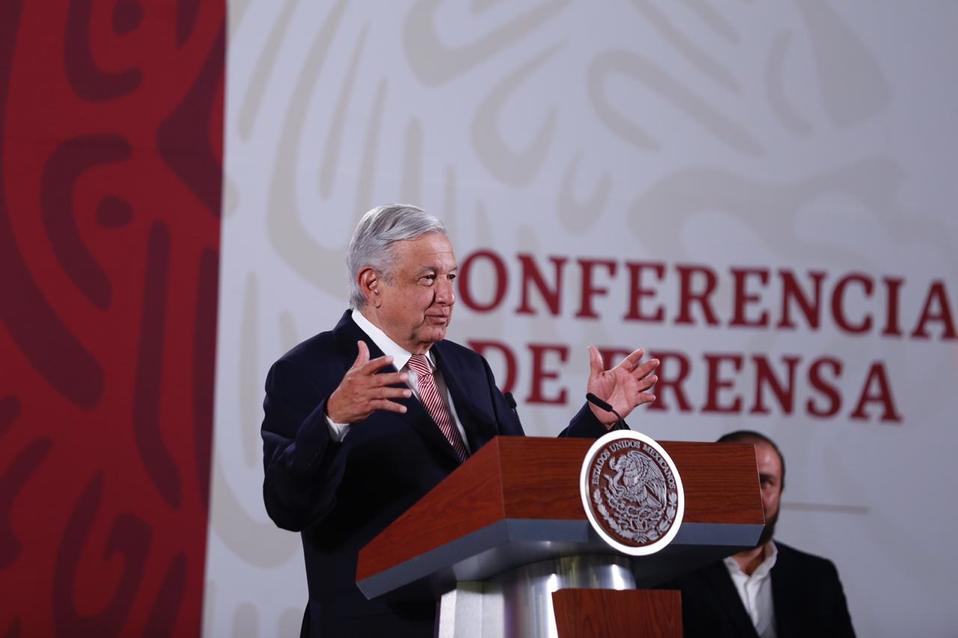 López Obrador en su conferencia de prensa matutina en Palacio Nacional. (Nelly Salas)