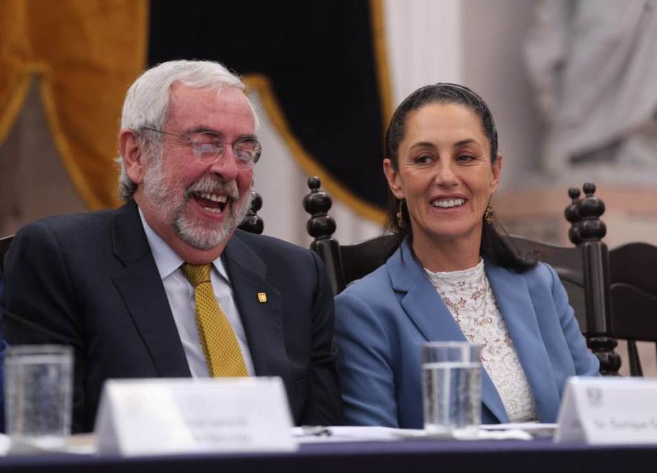 Sheinbaum aseguró que nadie ajeno a la UNAM puede cambiar los estatutos. | Omar Franco