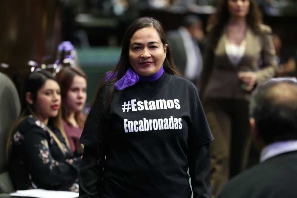Verónica Juárez protesta contra los feminicidios y la violencia de género (Octavio Hoyos)
