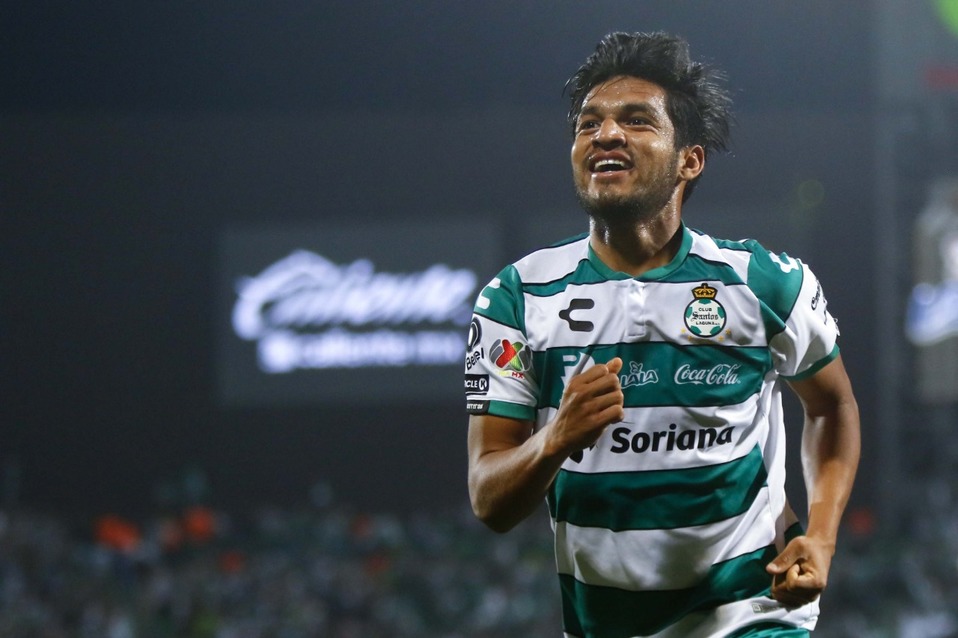 Eduardo Aguirre ha sido el jugador más comentado en la semana, por sus goles además de que fue agredido por Nahuel Guzmán. (Especial)