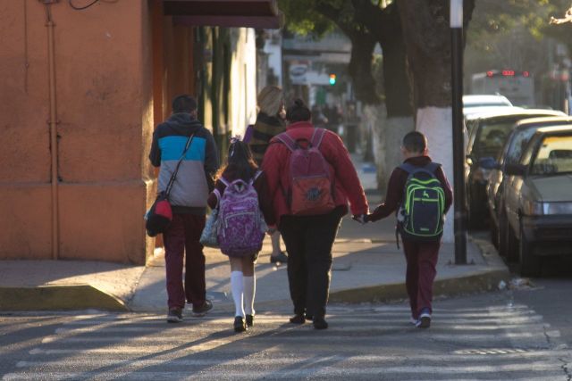 Padres de familia desconocen el protocolo a la hora de la salida en escuelas de la Ciudad de México. |Cuartoscro
