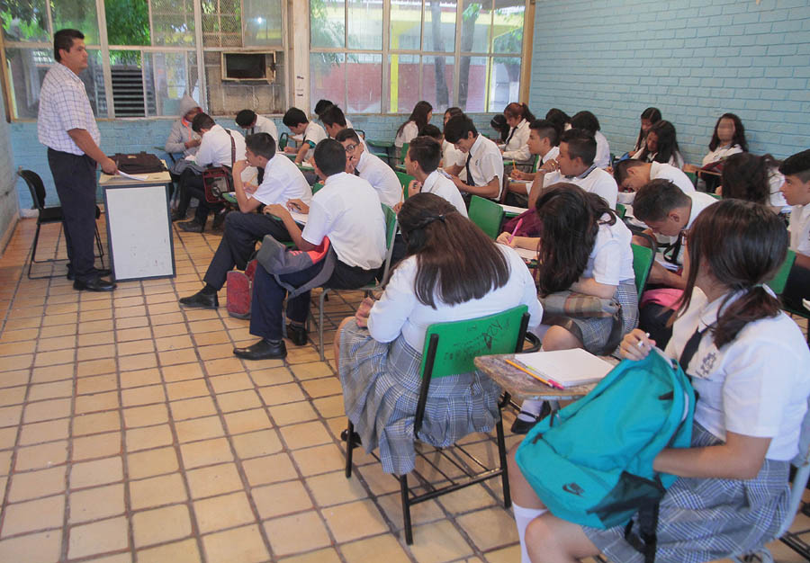 A través de un programa, llevarán pláticas y talleres hasta las escuelas de Gómez Palacio, así como a maestros y directores. (Archivo)