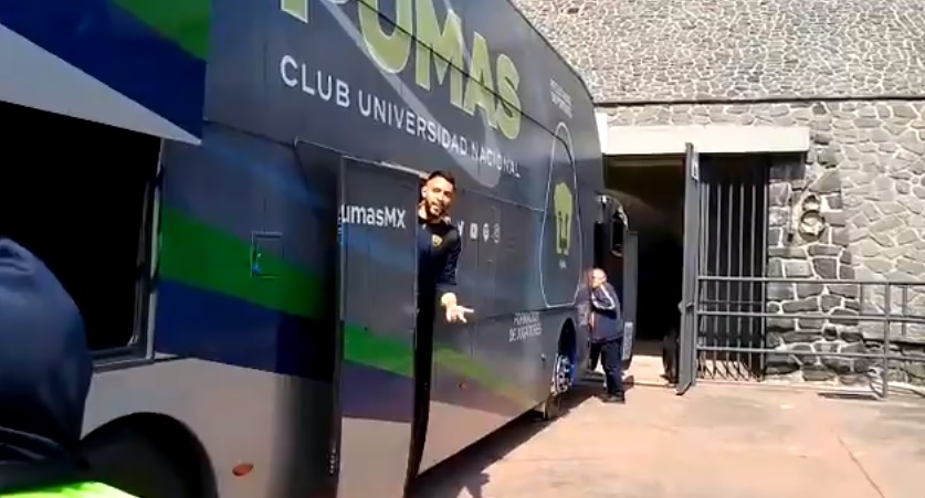 Alfredo Saldívar respondió a la aficionada (W Deportes)