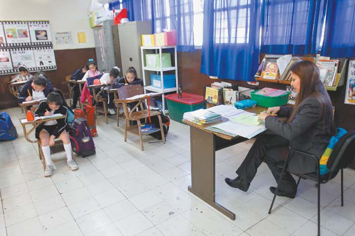 Se busca que maestras y el alumnado femenino se sume a la iniciativa. Archivo