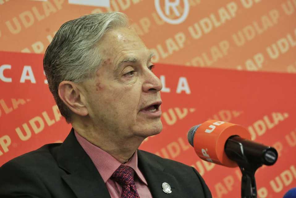 Luis Ernesto Derbez, ex secretario de economía, pronostica bajo crecimiento para el país.  (Andrés Lobato)