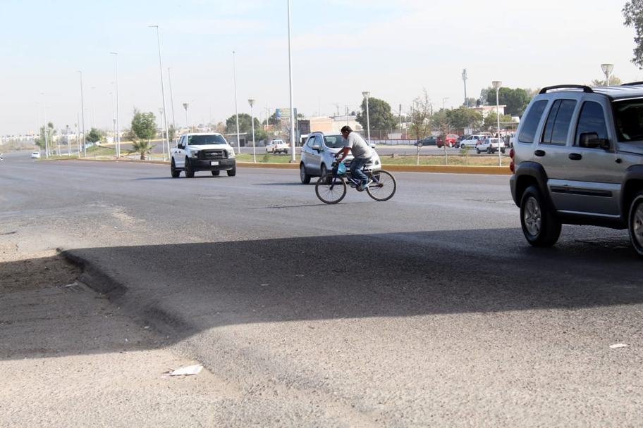 Solicitan construcción de puente peatonal en Gómez Palacio. (Jorge Maldonado)